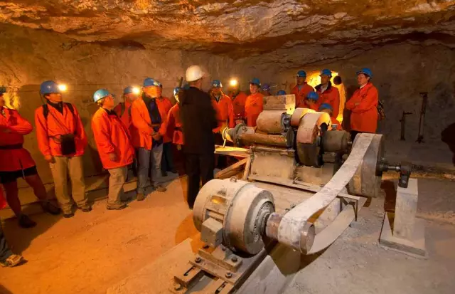 Turisticni ogled rudnika Koroska 2.PNG