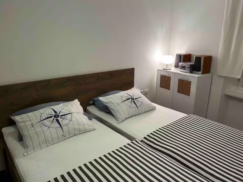 Rent an apartment in Izola