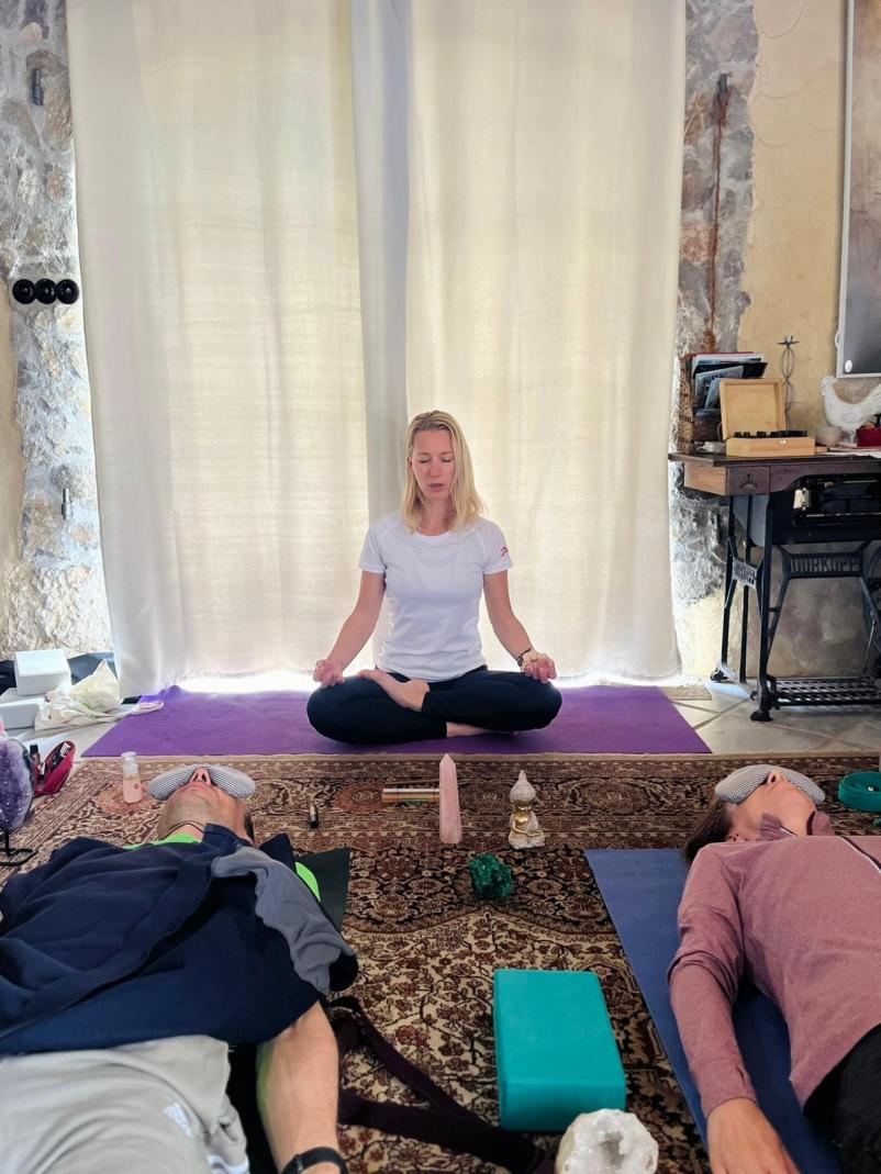 Joga z eteričnimi olji Koper