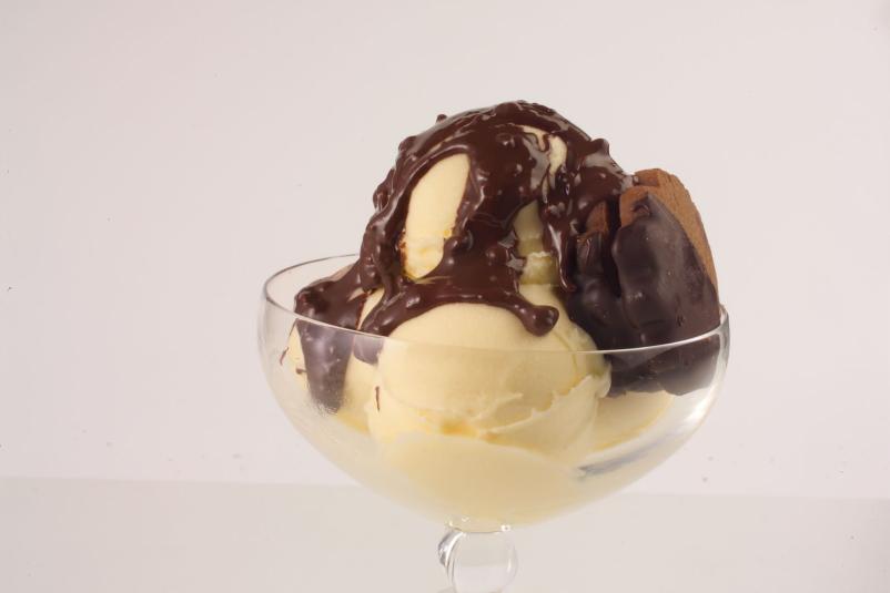 Cenovno ugodna baza za sladoled v Sloveniji