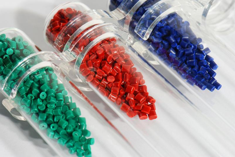 Brizganje izdelkov iz plastike Slovenija