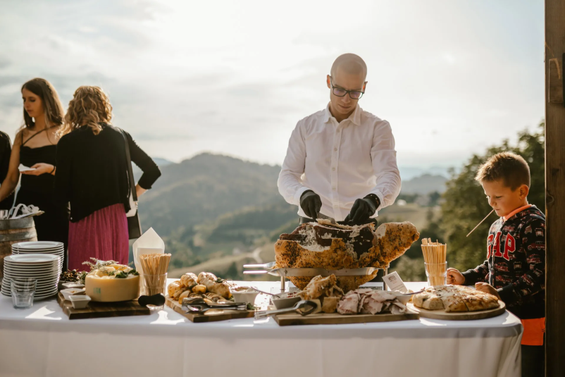 Catering toplo hladni bife Ljubljana
