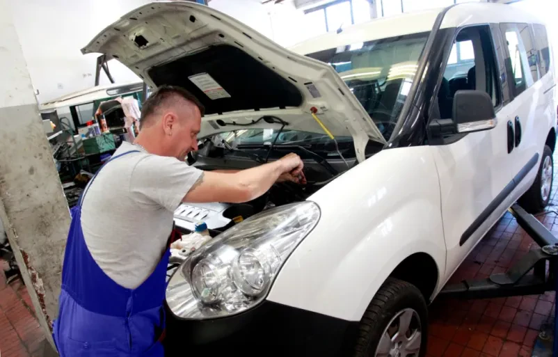 Cestni prevozi in servis vozil v Ljubljani