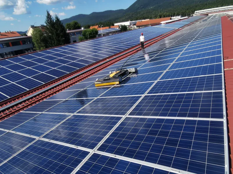Vzdrževanje sončnih elektrarn Slovenija