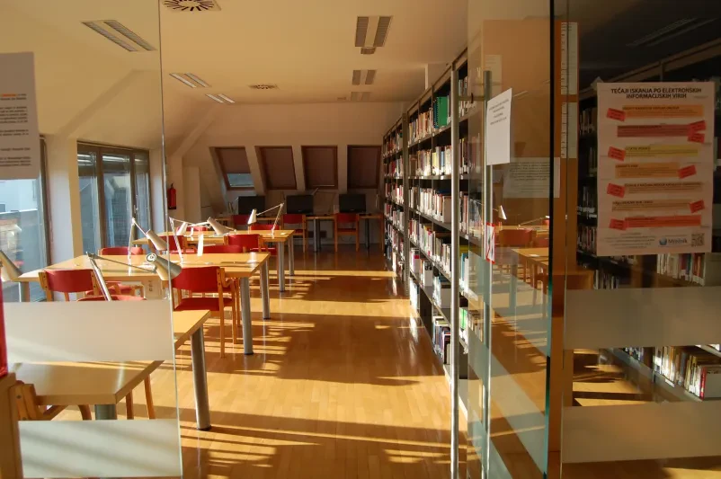 Človek in medsebojni odnosi Ljubljana, Maribor, Slovenija