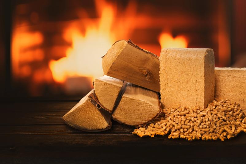 Vendita di legna e pellet in Italia
