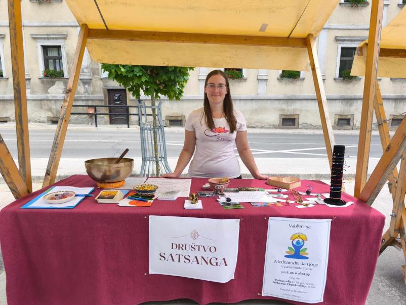 Ustvarjanje makramov in zvočna meditacija Laško