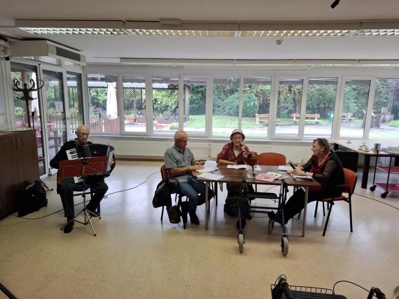 Dom upokojencev Vrhnika