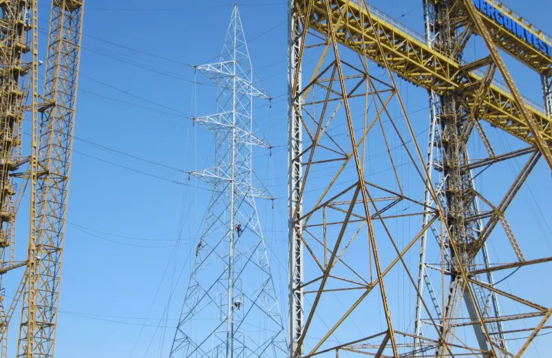 Elektromontažna dela poslovnih objektov Pomurska, Slovenija