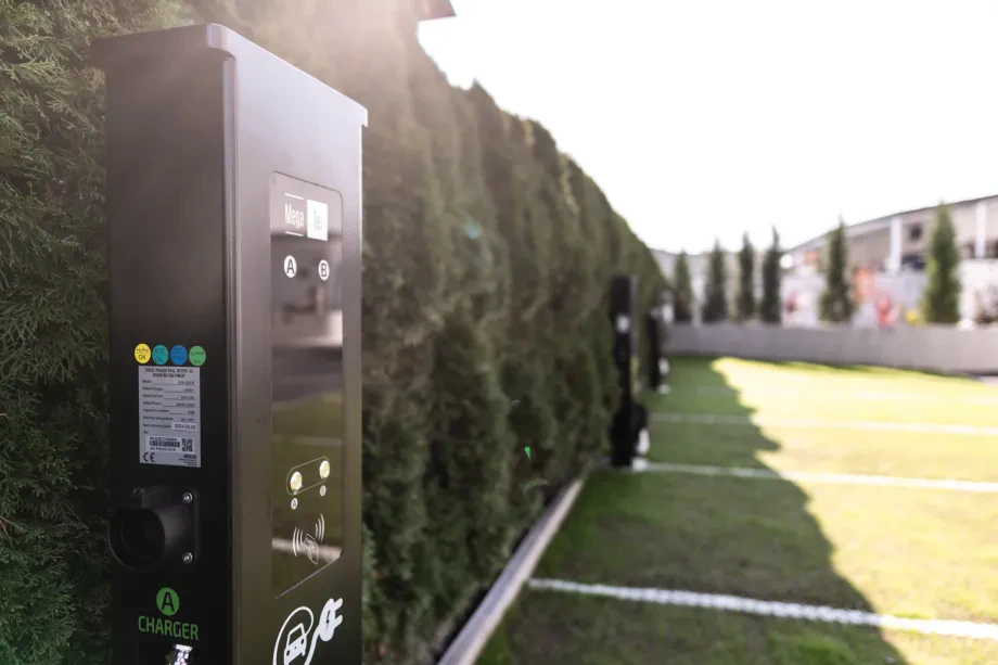 Electric vehicles - easy charging without complications