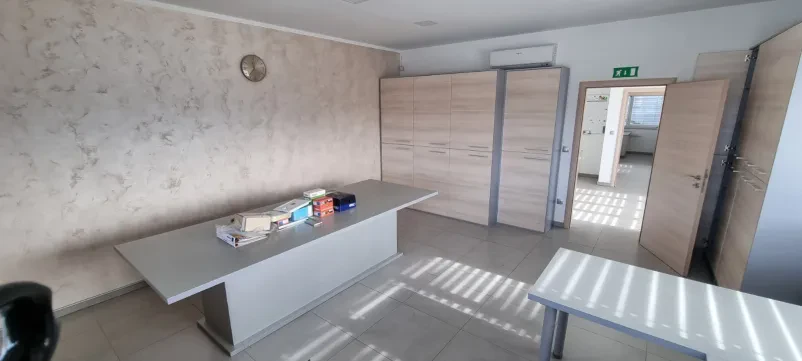 Poceni gradbeni material