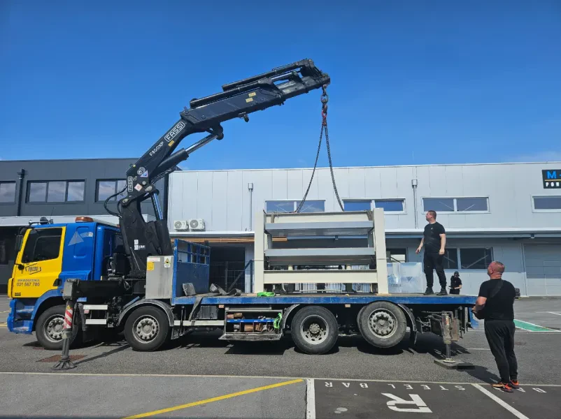 Industrijske selitve in selitev strojev Slovenija in Evropa