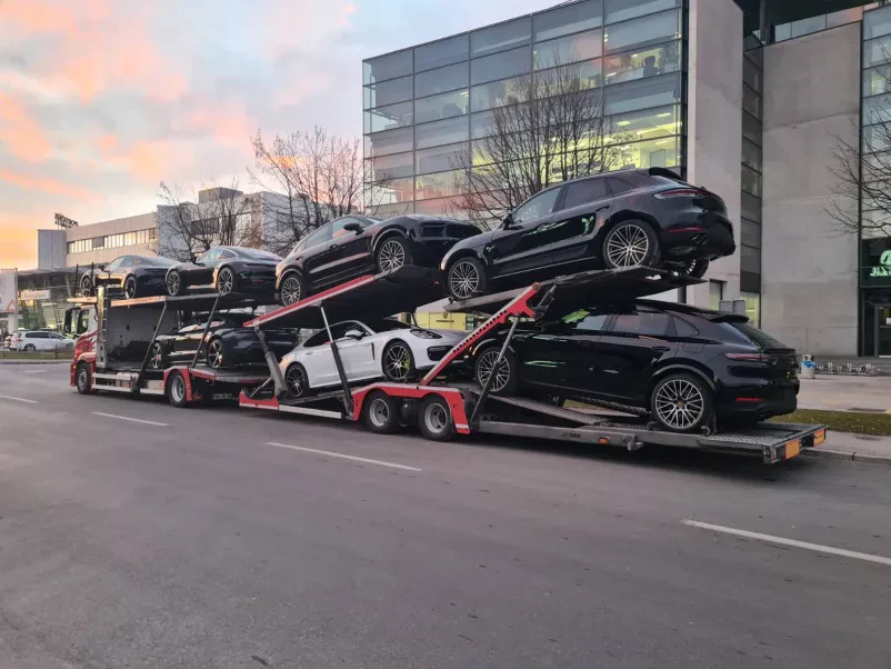 Zuverlässiger Fahrzeugtransport Slowenien, Ausland