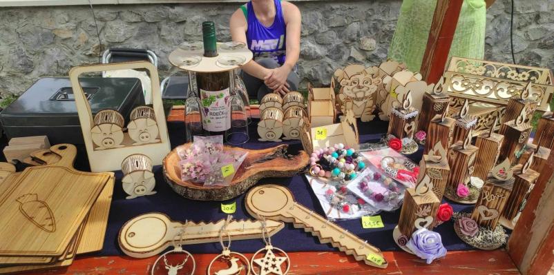 Izdelava in prodaja izdelkov iz lesa 