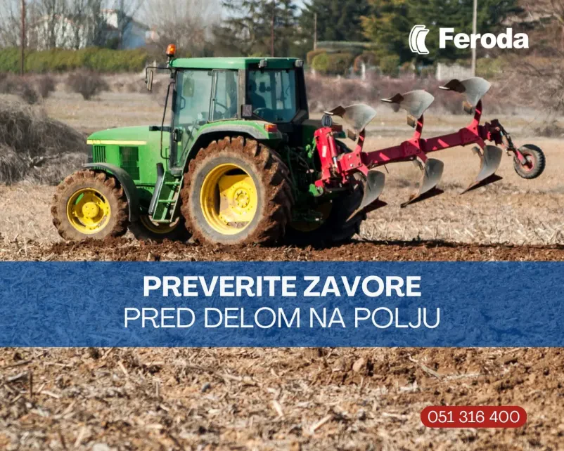 Traktor na njivi