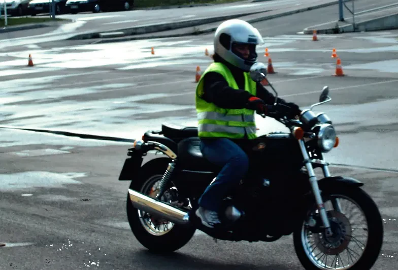Vozniški izpit za motorno kolo Maribor