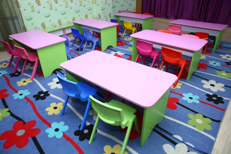 Kindergartenmöbel Slowenien