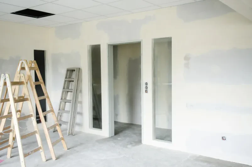 Pregradne stene Knauf Postojna, okolica