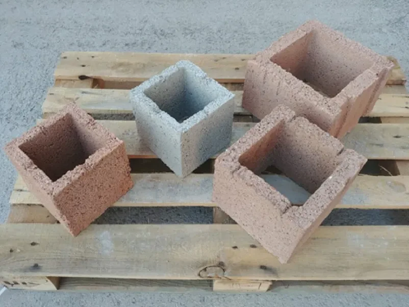 Votle kocke iz betona