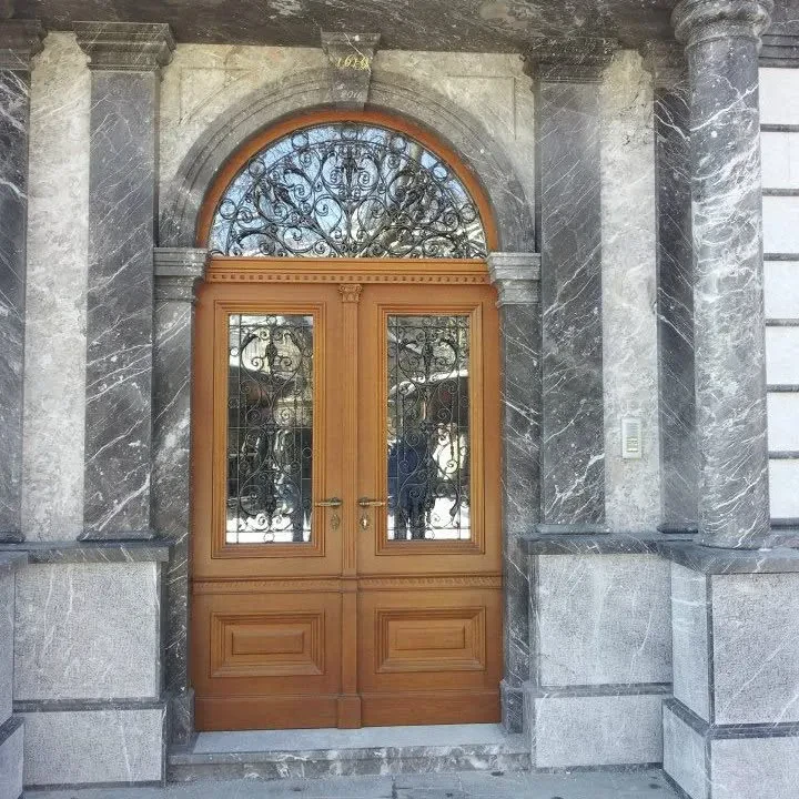 Prodaja notranjih in vhodnih vrat Savinjska