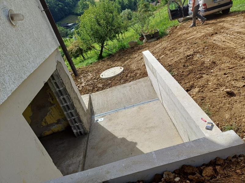 Betoniranje, tlakovanje in zunanje ureditve Štajerska