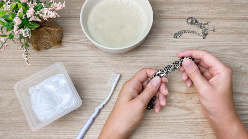 Kvalitetno čiščenje nakita Slovenija