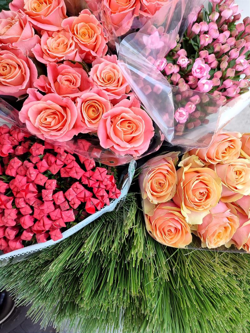 Poročni šopki in cvetlični aranžmaji Ljubljana