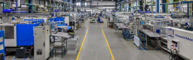 Plastic Component Manufacturing for the Automotive Industry