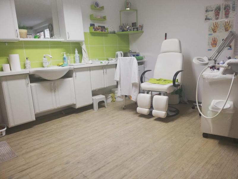 Masaže in pedikura v Črnomlju