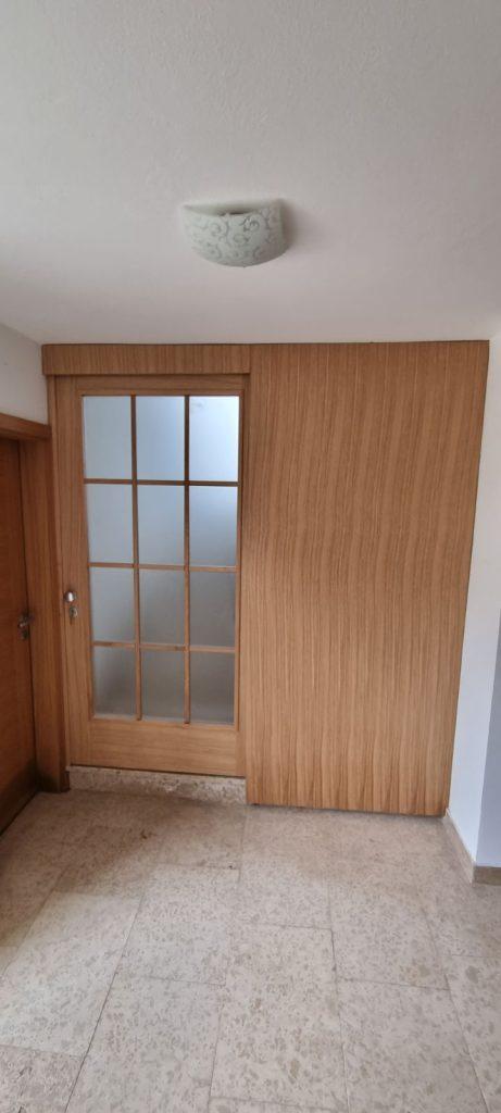 Vrata iz masivnega les po naročilu