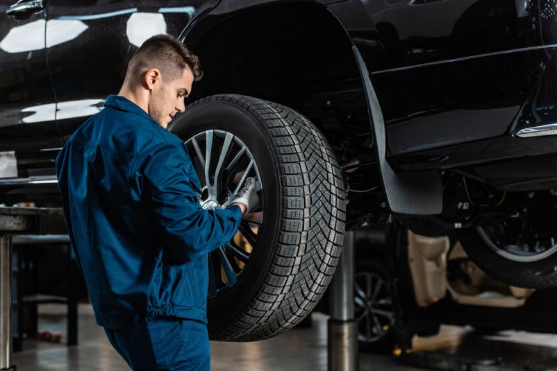 Avtomehanična popravila in servis vozil Komenda