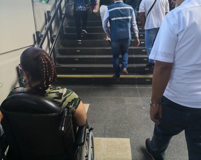 Vgradnja dvižnih sistemov za gibalno ovirane Ljubljana