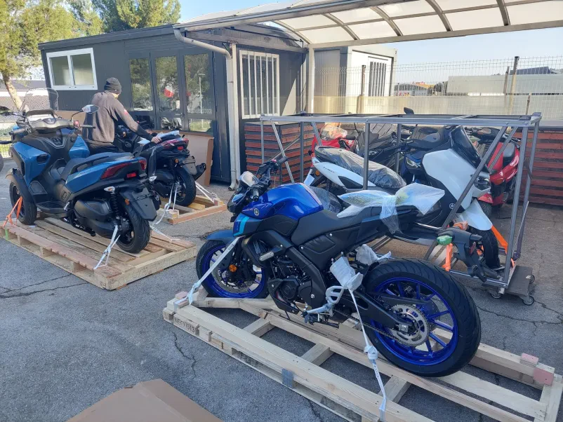 Ugodna motoristična oprema Obala