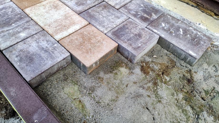 Med nizke gradnje prištevamo: