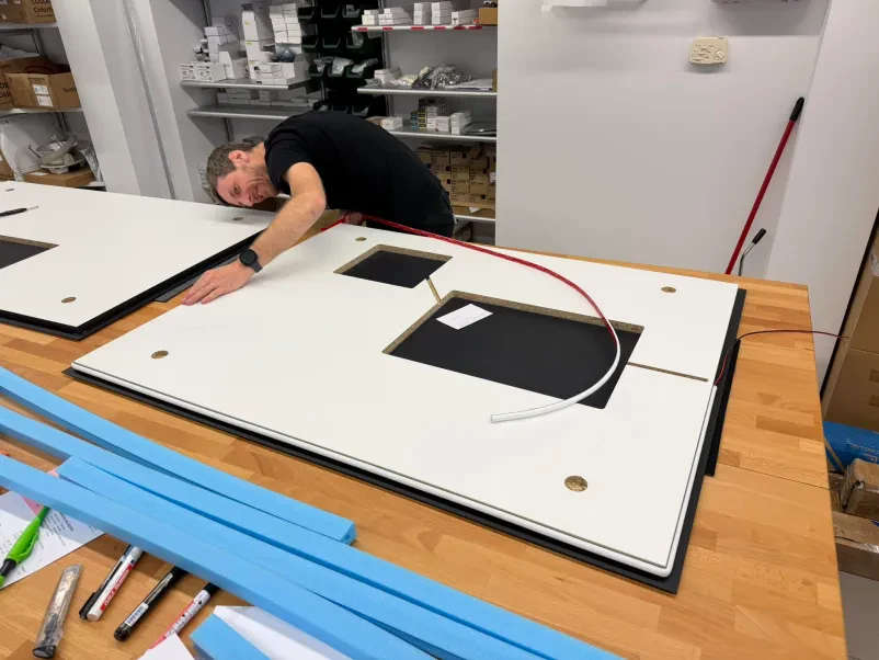 Ugodni digitalni LED sistemi Slovenija