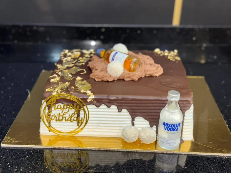 Torta po naročilu iz dobre pekarne in slaščičarne v Kamniku.