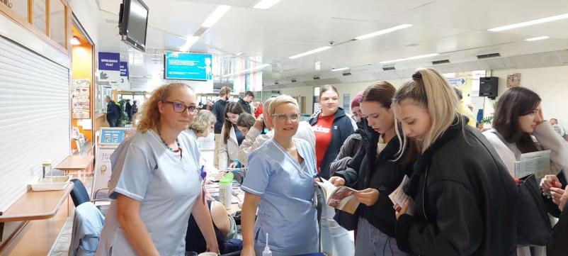 Kvalitetna pomoč pri dojenju