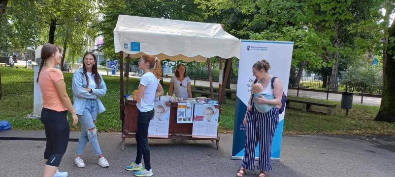 Dostopna pomoč pri dojenju