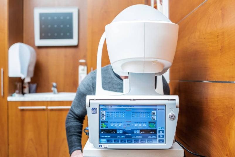 Strokovna kontrola dioptrije Ljubljana Šiška