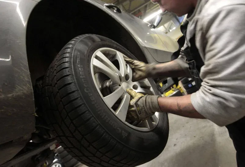 Servis avtomobila in odprava morebitnih napak