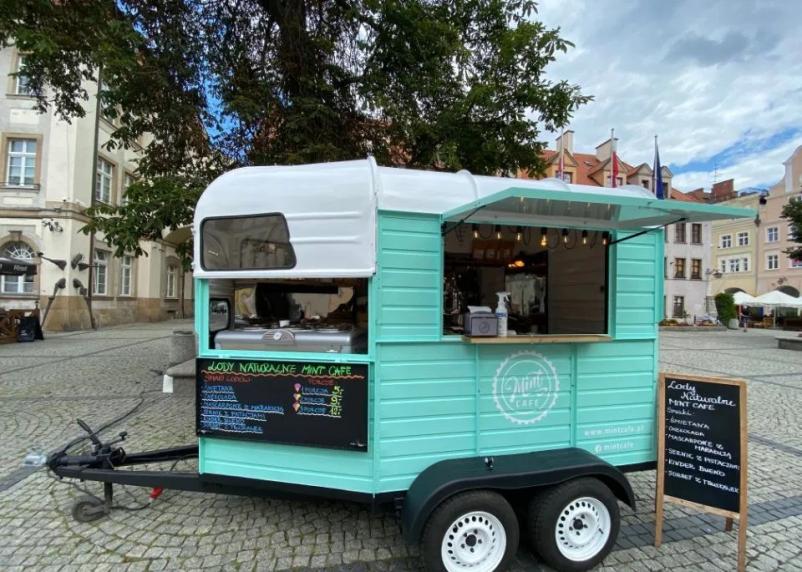 Izdelava gostinske prikolice po meri Slovenija