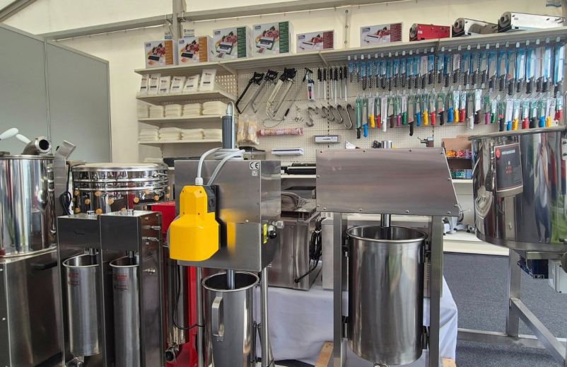 Prodaja opreme za delo na kmetiji Slovenija