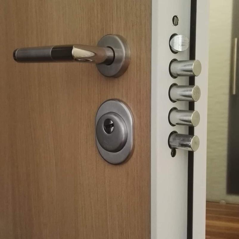 Prodaja, servis in montaža protivlomnih vrat 