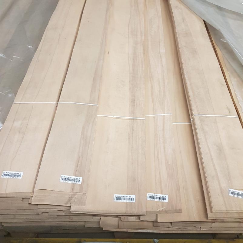 Vezane plošče Ljubljana