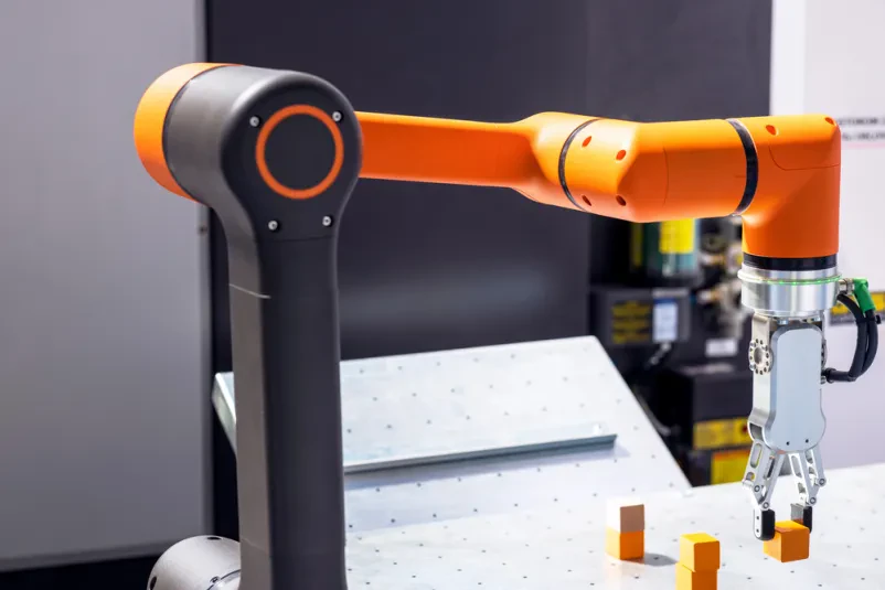 Prodaja za avtomatizacijo sestavnih delov robota Slovenija