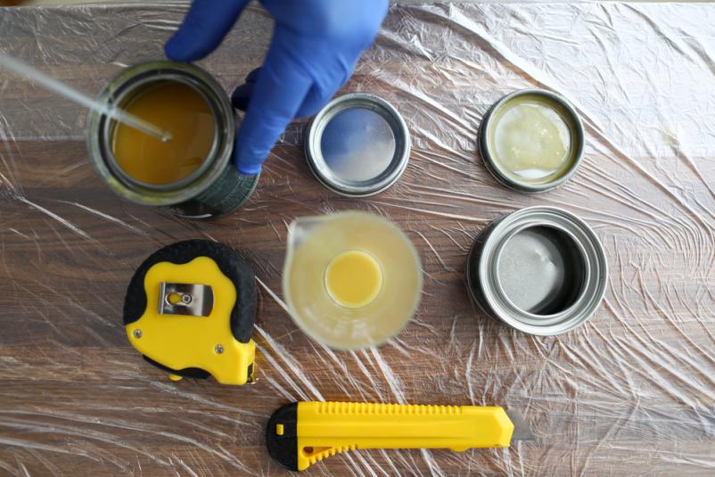 Prodajalna barv in lakov Notranjska