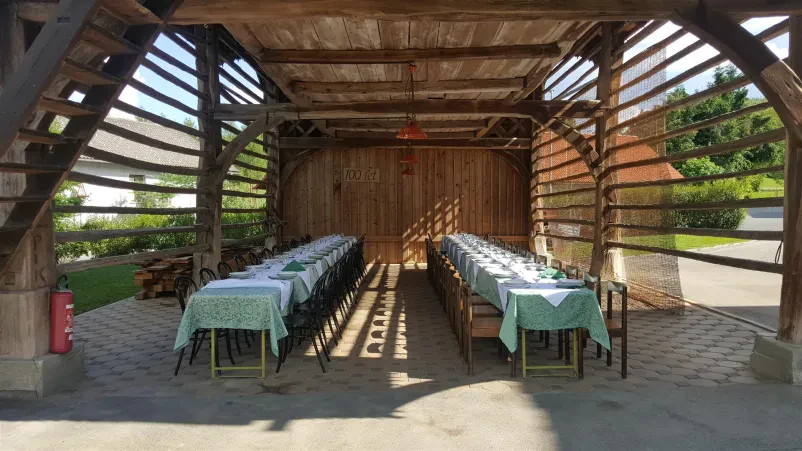 Prostor za zaključene družbe Škocjan