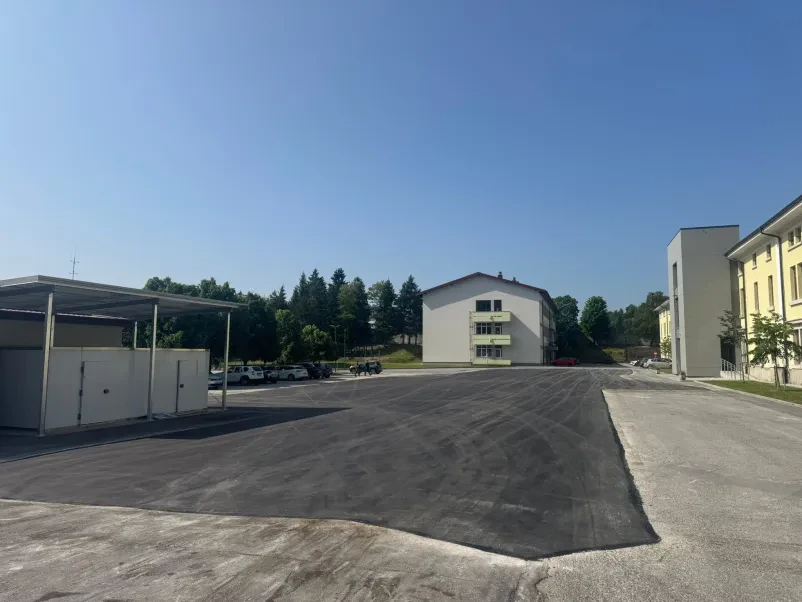 Ugodno ročno in strojno asfaltiranje Primorska