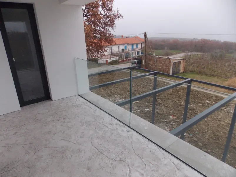 Steklarski izdelki po meri Slovenija