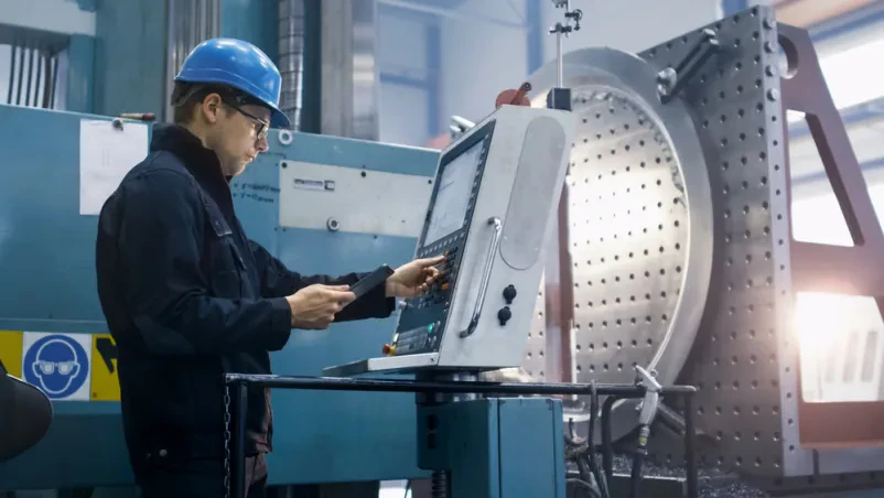 Svetovanje pri konstruiranju strojev in programiranju CNC obdelovalnih centrov